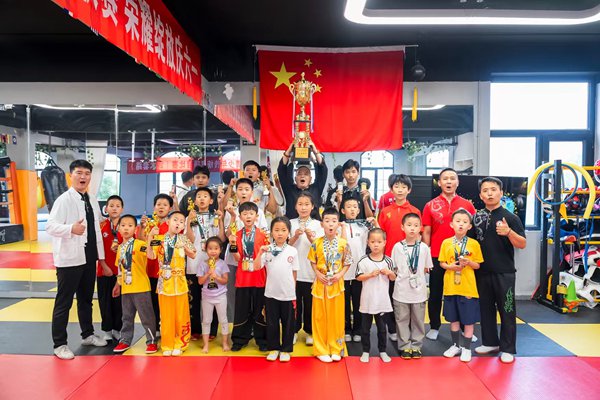 http://www_wlcqbj_com.kmlinxiaoshangwu.com/Public/uploads/2025-06-27/1751019668547851314.jpg